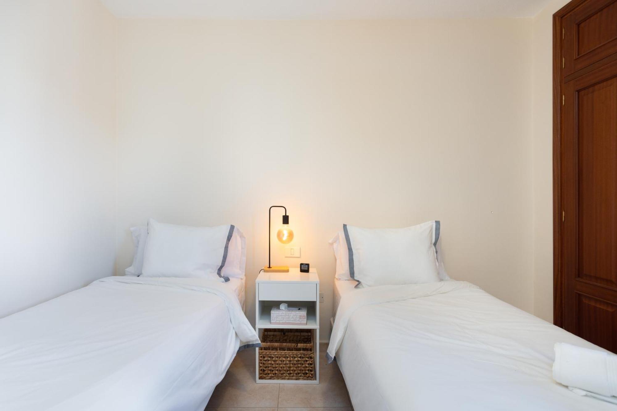Home2Book Design & Luminous Apt Santa Cruz Center Dış mekan fotoğraf